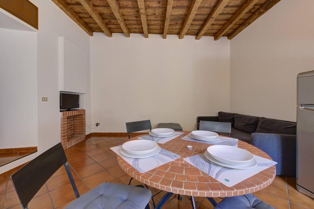 Youhosty - Ripa5 C Apartment Milan Luaran gambar